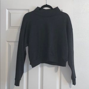 Grey sweater crop top